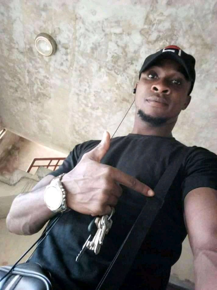 FB IMG 15861760447551310