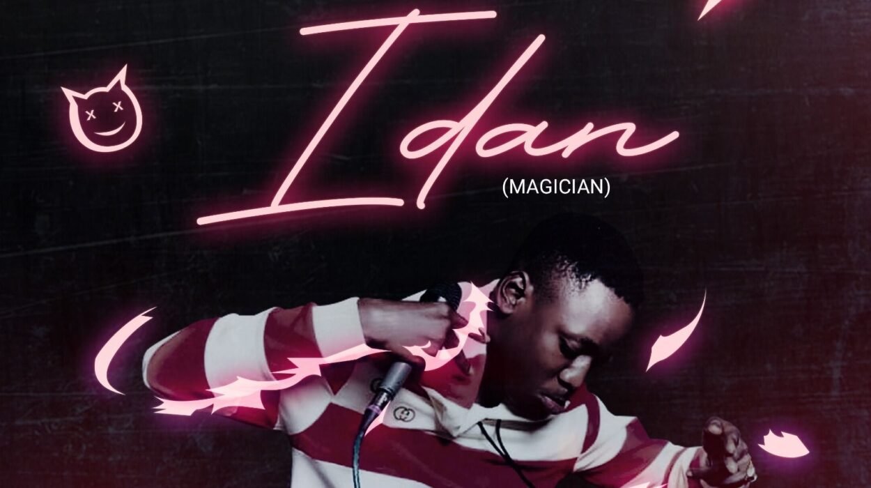 Chang Mo Kei Idan Magician Artwork